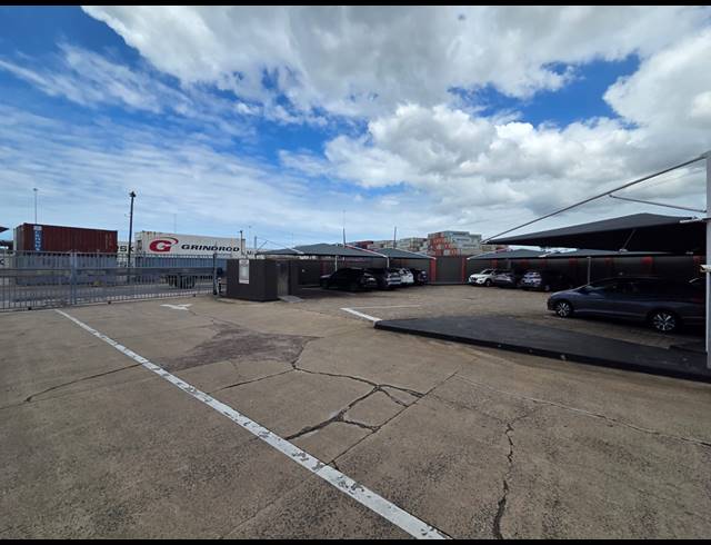 8,237M² WAREHOUSE TO LET IN MOBENI
